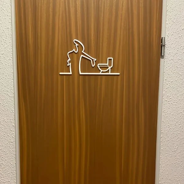 Flat Metal Bathroom Wall Decoration