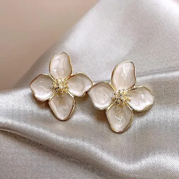 S929beee8c2d647ae972802fb6e375624P.webp Red Flower Earrings