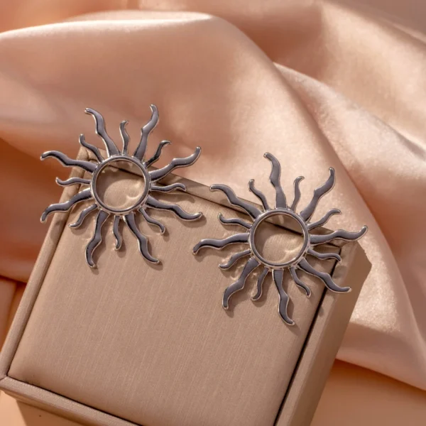 Sb6a73bd40fd245b3a77a8c96e9148ccfU.webp Sunflower Stud Earrings
