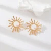 Scacee236d38d48cd9807f61bf0ce7d95O.webp Sunflower Stud Earrings