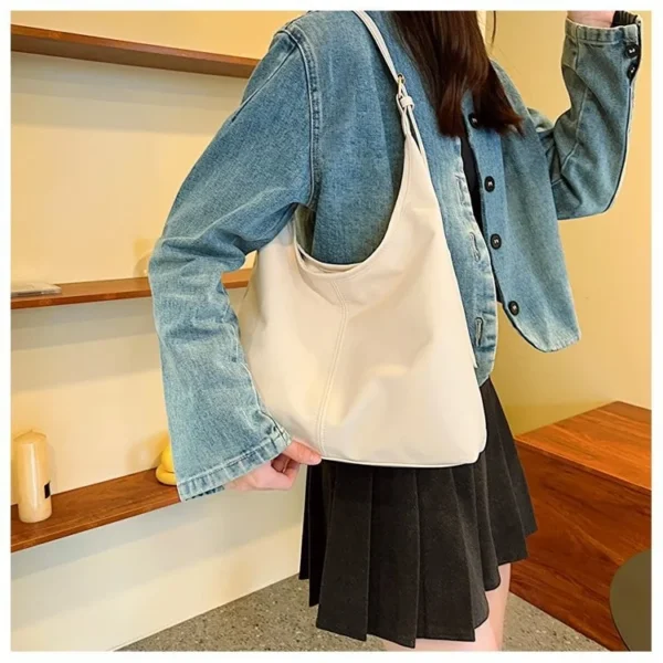 Retro Shoulder Tote
