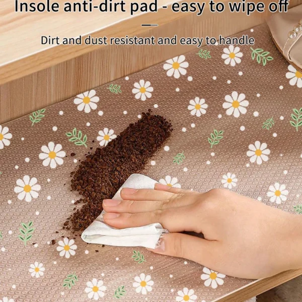 Se34757b011fa4344831f8bf2b9ff882aC.webp Daisy Print Cabinet and Drawer Liner